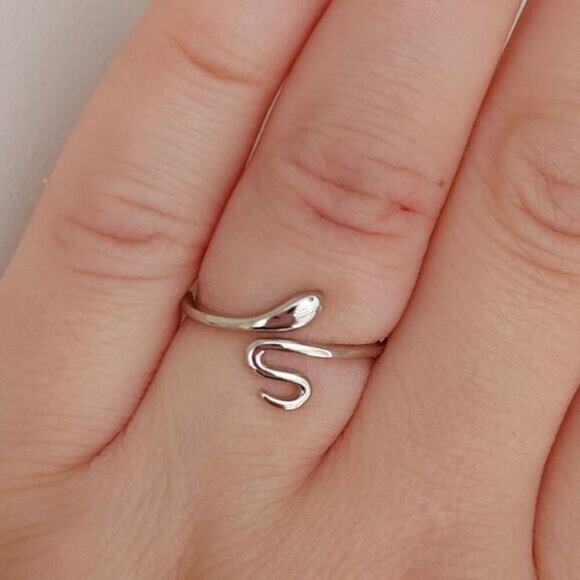 925 Sterling Silver Simple Snake Ring - Picture 1 of 6